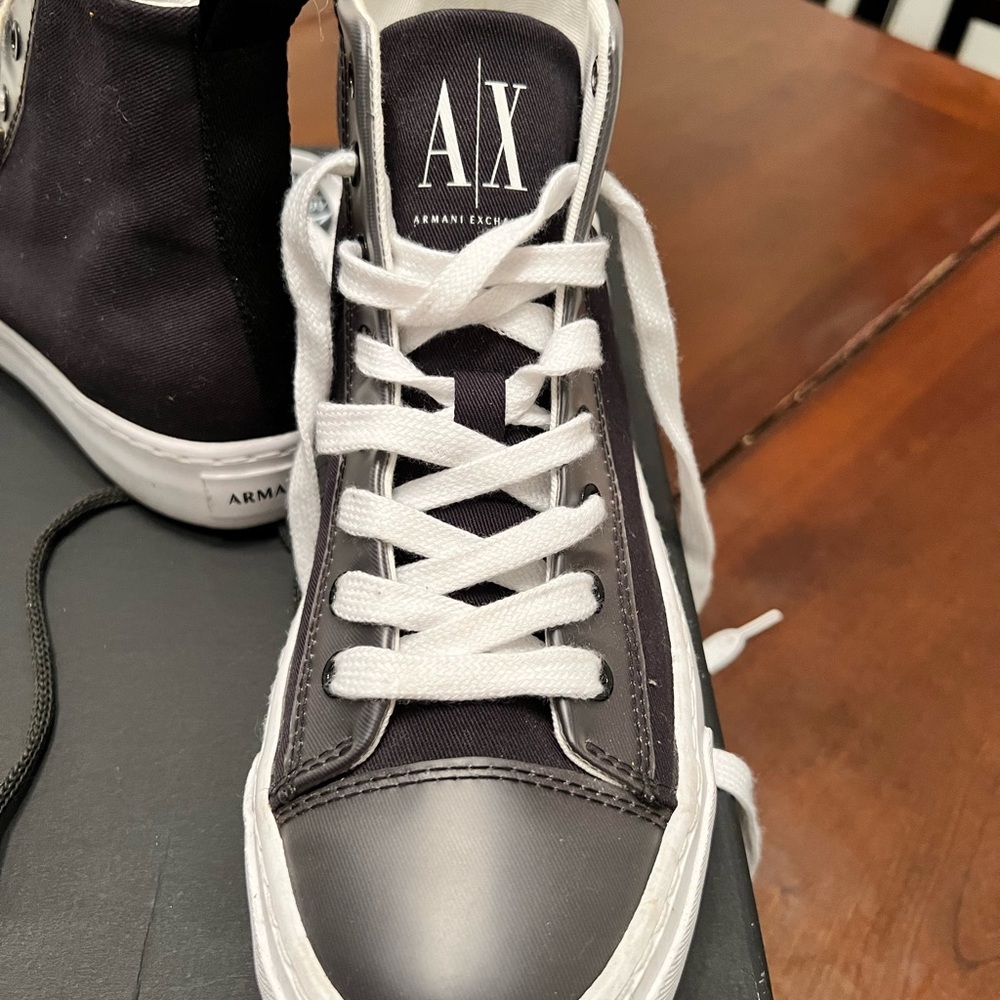 Armani Exchange black/ white  high top Sneaker